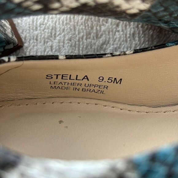 Botkier Stella Blue Snakeskin Leather Pointed Toe Block Heel Pumps Size 9.5 - Picture 11 of 11